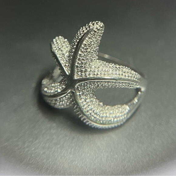 Sterling Silver 925 Starfish Ring Size 8 Textured Decorative Marine Star Fish - Picture 3 of 6